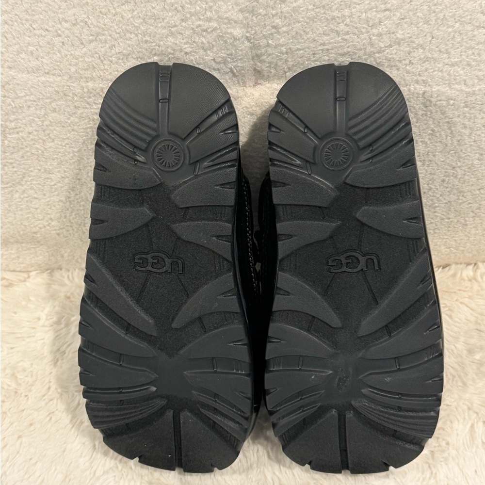 UGG Black Quilted Slip-On Footwear - Picture 4 of 5